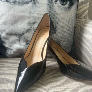 M. Gemi sexy patent kitten heel